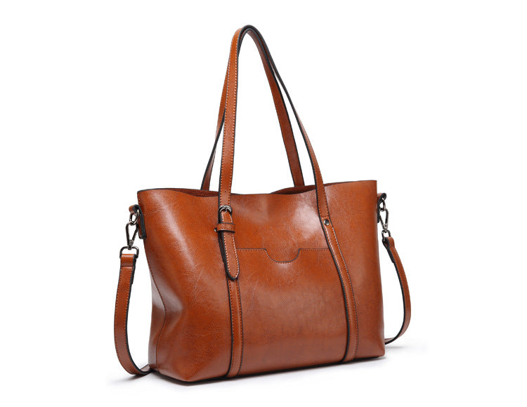 Ilaria | Refined Elegance Luxury Tote Bag