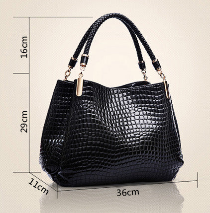 Vivenza | Durable Elegance Handbag with Crocodile Pattern