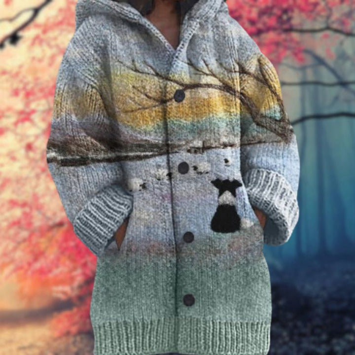 Elsie | Warm women's sweater with buttons and hood