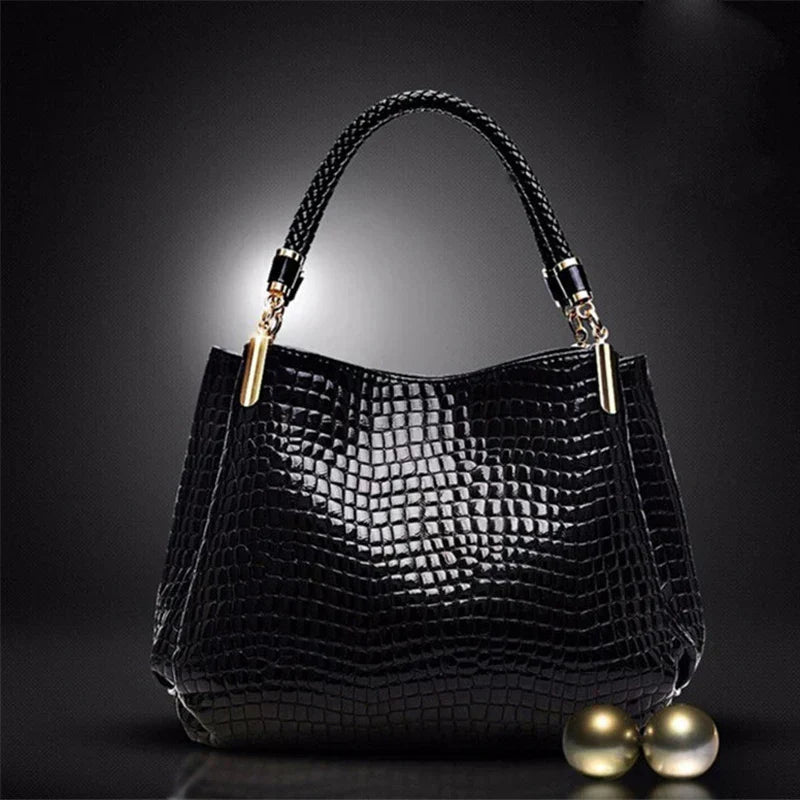 Vivenza | Durable Elegance Handbag with Crocodile Pattern