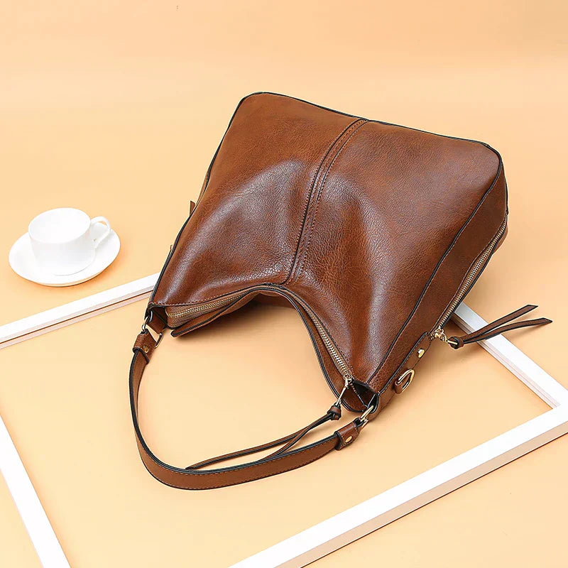 Vien | Leather shoulder bag