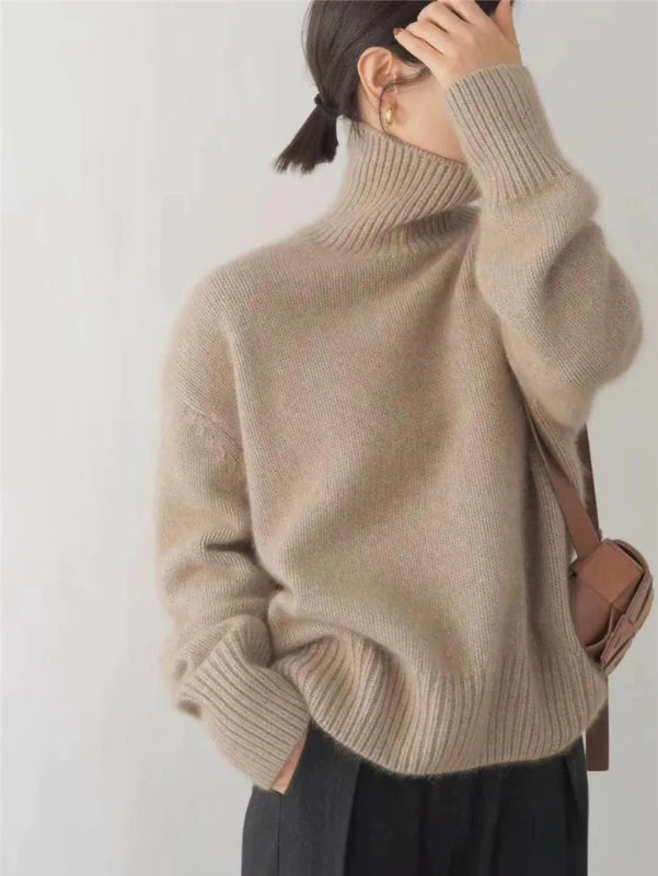 Oaklee | Soft and cozy turtleneck sweater