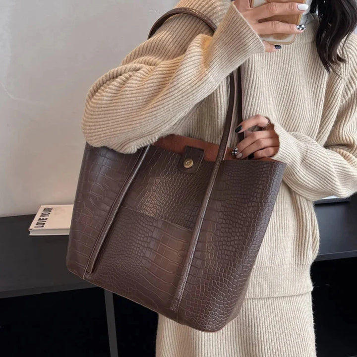 Lou | Croc leather shoulder bag