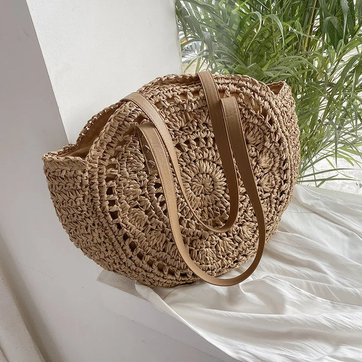 Calyndra | Multi-functional Straw Crossbody Bag