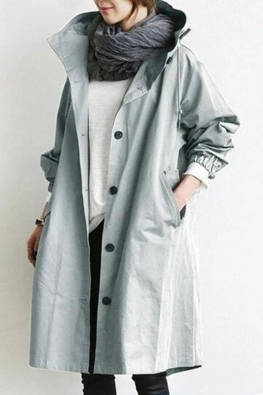 Jacqueline - Elegant and water resistant trench coat