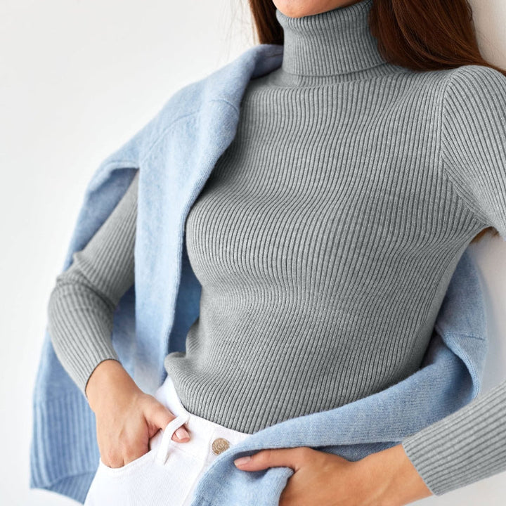 Biatriz | Warm and casual turtleneck