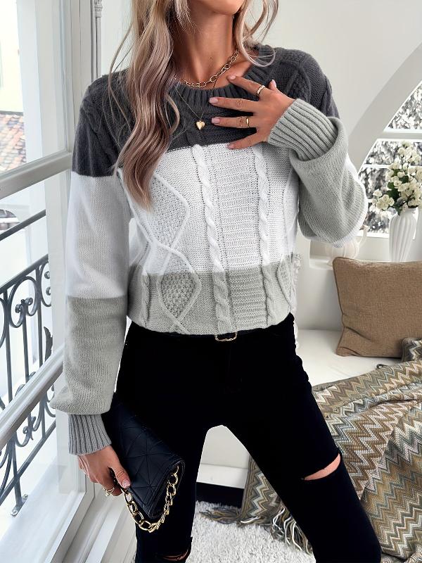 Barbara | Round neck color block sweater