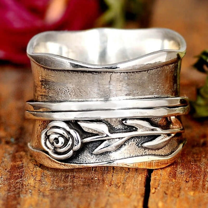 Zadie | Vintage silver flower ring