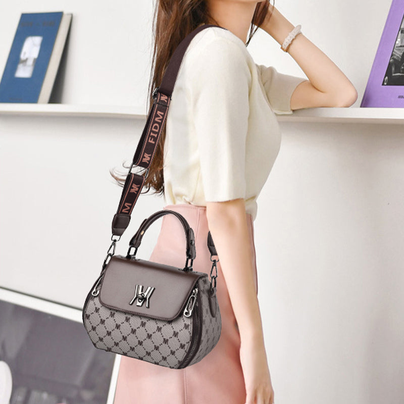 Amelora | Luxe Charm Shoulder Bag